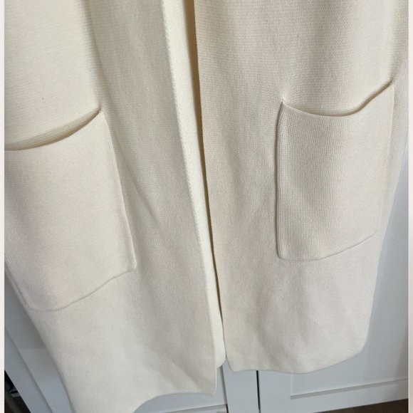 Ann Taylor sweater vest - Like new - Picture 2 of 4